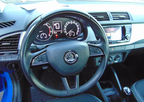 Skoda Fabia cena 47600 przebieg: 97400, rok produkcji 2020 z Gniewkowo małe 326